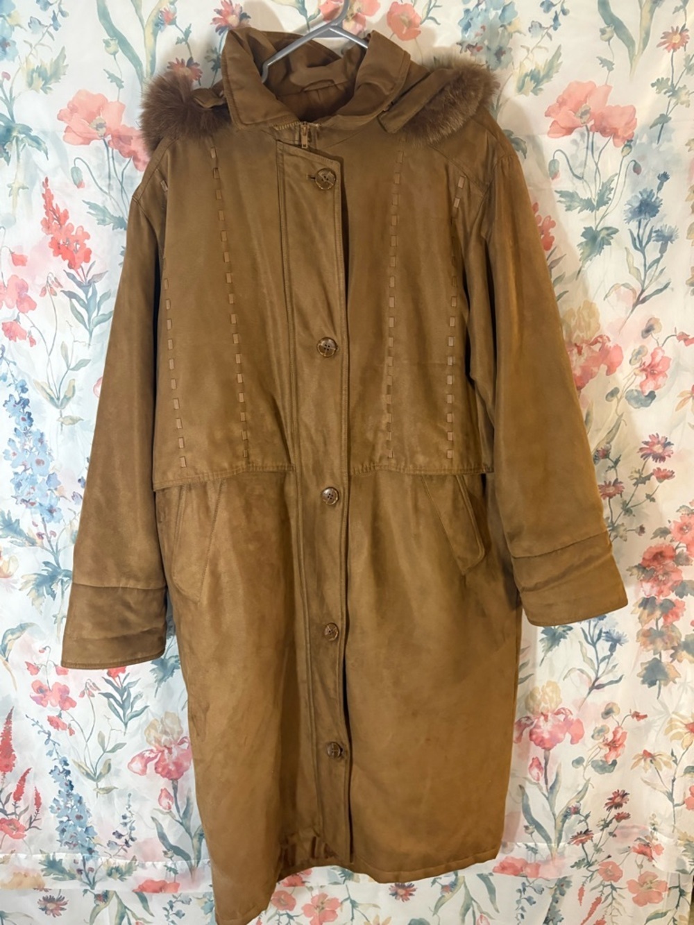 Vintage Women’s Brown Suede Hooded Coat with Fur Trim